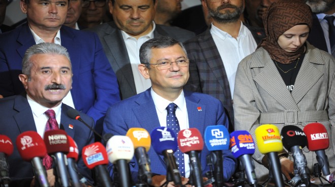 Özel den Kılıçdaroğlu na: Delegeler karar verecek