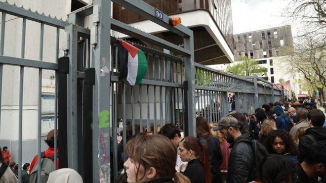 Paris teki üniversitelerde  Gazze  eylemi