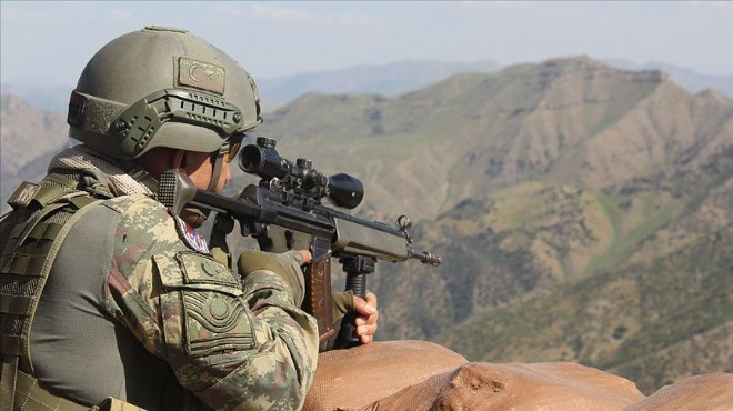 PKK dan kaçan 2 terörist teslim oldu