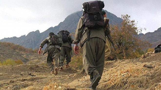 PKK dan kaçan 4 örgüt üyesi teslim oldu