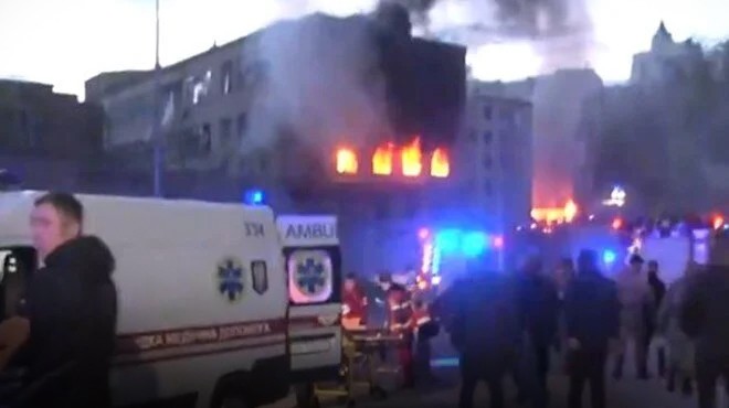 Rusya dan Kiev şehir merkezine saldırı