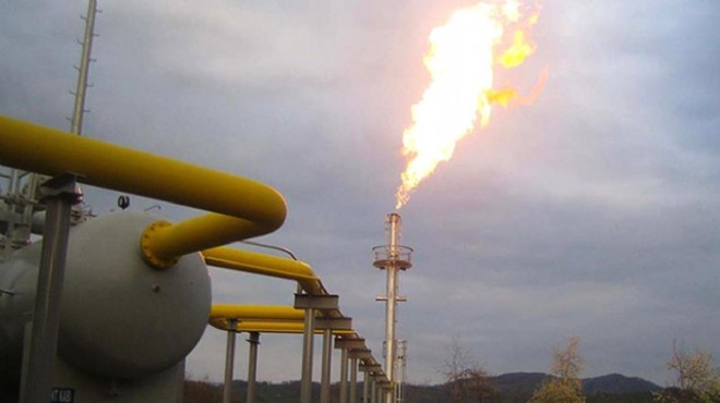 Rusya nın petrol ve doğal gaz gelirleri azaldı
