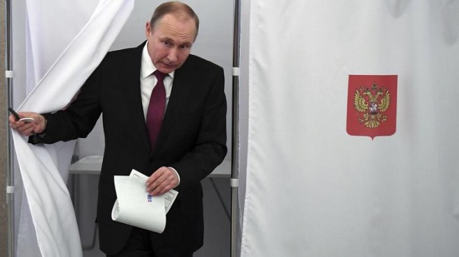 Rusya, sonucu belli seçim için sandık başında