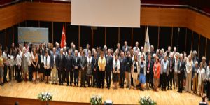 Dev sağlık zirvesi: Avrupa İzmir’le buluştu 
