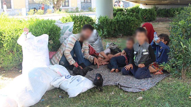 Sadece 1 gün yüzleri güldü… İzmir’de 9 kişilik ailenin ölüm yalnızlığı!