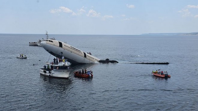 Saros Körfezi nde dev yolcu uçağı batırıldı