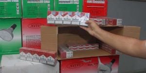 İzmir’de 209 bin paket kaçak sigara 