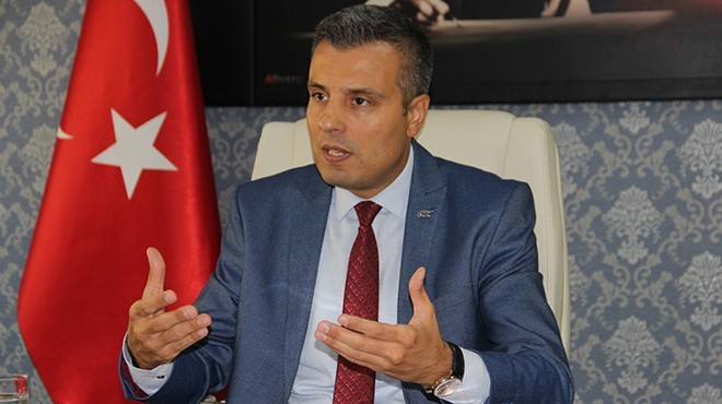 SGK İzmir İl Müdürü Kurt tan EYT yorumu: 1.90 lık adamı 46 yaşında emekli edilmesine üzülüyorum!