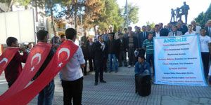 CHP, MHP ve İP den ortak Andımız protestosu