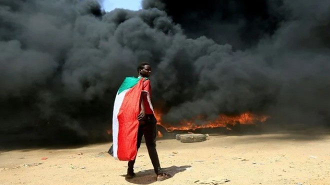 Sudan da darbe girişimi: Başbakan gözaltında