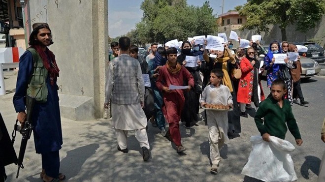 Taliban dan yeni kanun: Kadınlar eşlerini seçebilir