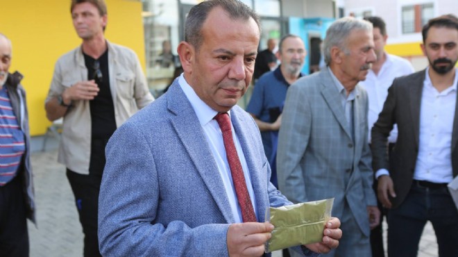 Tanju Özcan, HDP Genel Merkezi ne kına gönderdi