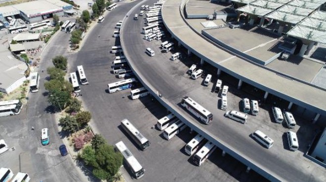 Tatilciler erken döndü, İzmir de trafik olmadı