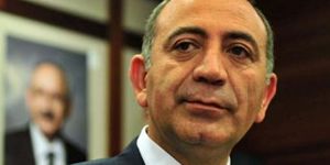 CHP li yöneticilerden Başbakan a jet yanıt