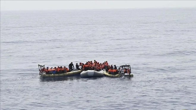 Teknede aç ve susuz kalan 47 kişi öldü