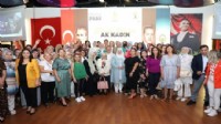 AK Parti İzmir'in kadınlarından 21. yıl etkinliği