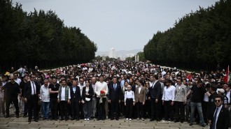 Anıtkabir'e yürüyen Özel'den Atatürk'e 'iktidar' sözü