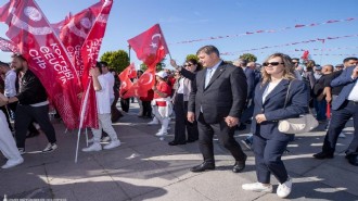 Başkan Tugay 19 Mayıs yürüyüşüne katıldı