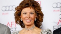 Efsane oyuncu Sophia Loren hastaneye kaldırıldı