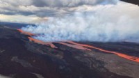 Havai’de yanardağı lav püskürmeye başladı