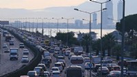 İzmir'de araç sayısı artıyor... En çok hangi marka satıldı?