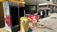 İzmir'de ehliyetsiz sürücü dehşet saçtı: 3 kişi yaralandı!