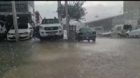 İzmir’de etkili sağanak yağış ve dolu!