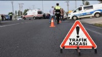 Kamyonetle çarpıştı... İzmir'de motosikletli kaza kurbanı!