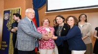 Karabağlar'da kadınlara e-ticaret eğitimi