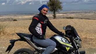 Denizli'de minibüsle çarpışan motosikletli kurye öldü