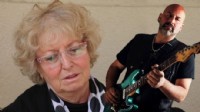Öldürülen müzisyenin annesi: Sevgi dolu oğlumu yok ettiler