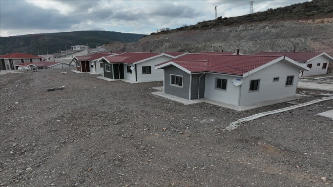 TOKİ, İzmir de heyelandan etkilenen 34 ailenin evlerini tamamladı