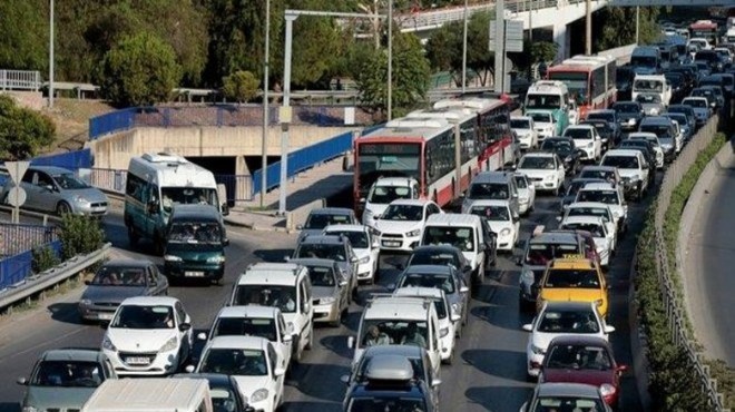 TÜİK ten İzmir raporu... Her 3 kişiye 1 araç!