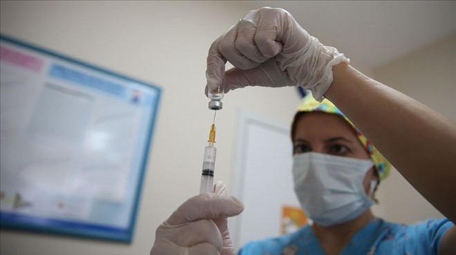 Türkiye de 26 milyon 912 bin 166 doz aşı uygulandı