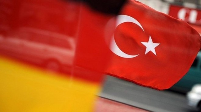 Türkiye den Almanya ya miting tepkisi!