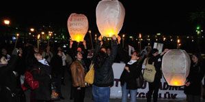 İzmir den tutuklu kadınlar için dilek balonu