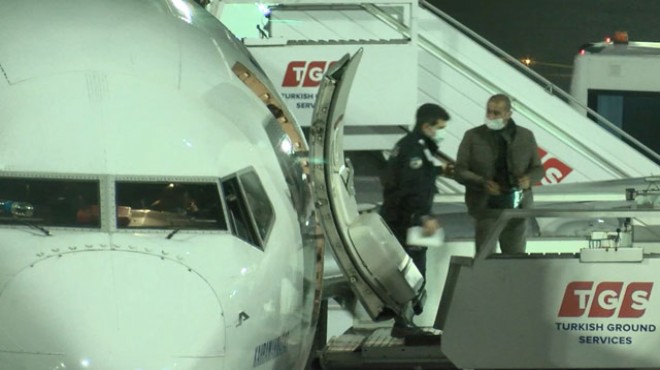 Uçakta sigara içerken yakalandı: 2 bin 603 lira ceza!