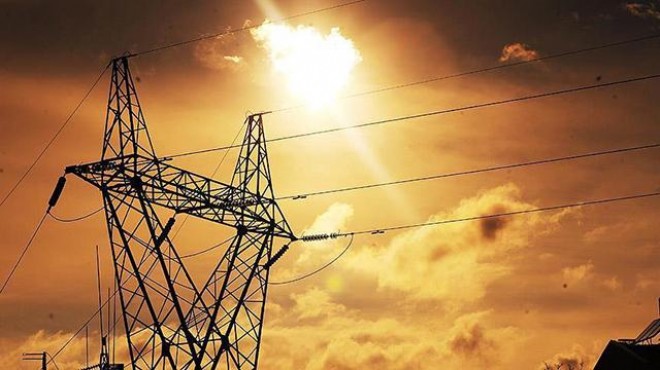 Ülkede 140 milyon kişi elektriksiz kaldı
