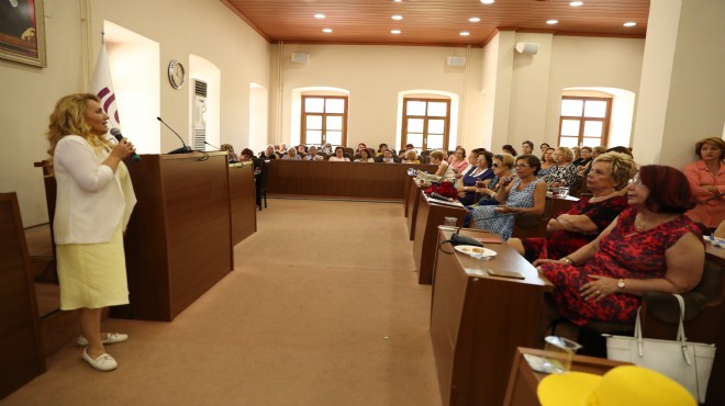 Urla Belediyesi gönüllü STK ları ağırladı