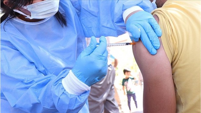 Uzmanından uyarı: Tek aşı eşittir hiç aşı!