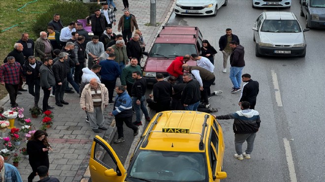 Yer: İzmir... Sokak ortasında silahlı kavga!