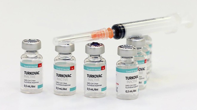 Yerli aşıyla ilgili tartışma devam ediyor... Turkovac ne kadar güvenilir?