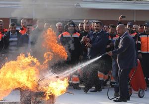 Karşıyaka personeline uygulamalı yangın eğitimi