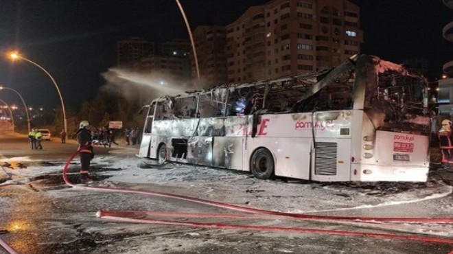 Yolcu otobüsü yandı: 1 ölü, 20 yaralı