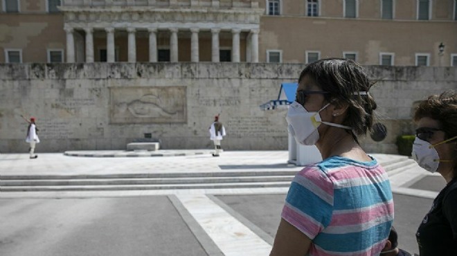 Yunanistan da kısıtlamalar geri geliyor