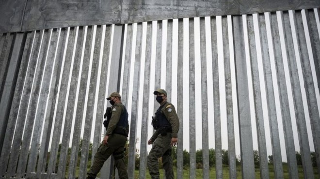 Yunanistan sınıra duvar örecek