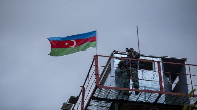 Zengilan da Azerbaycan bayrağı göndere çekildi