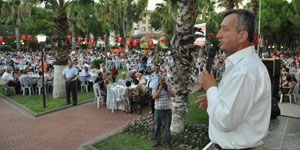 CHP li belediyeden Kadir Gecesi dev iftar